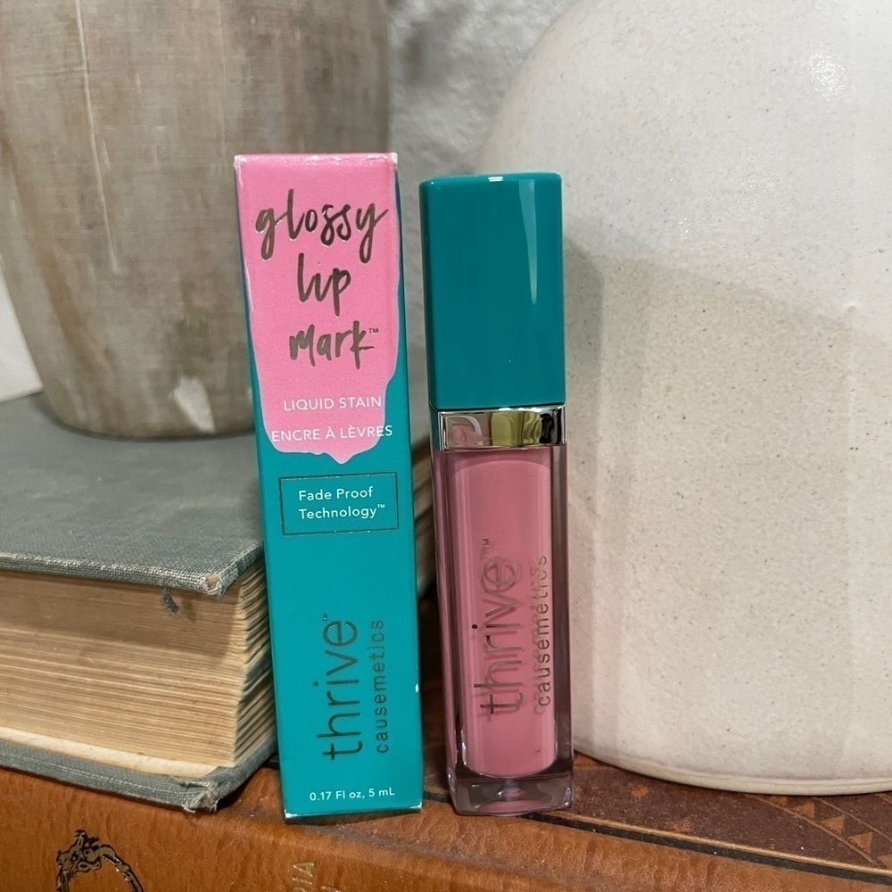 THRIVE Causemetics Glossy Lip Jean –‎ DISCONTINUED SHADE – NIB